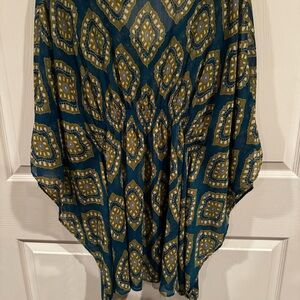 Bathing suit cover up.  XL.  New your and company